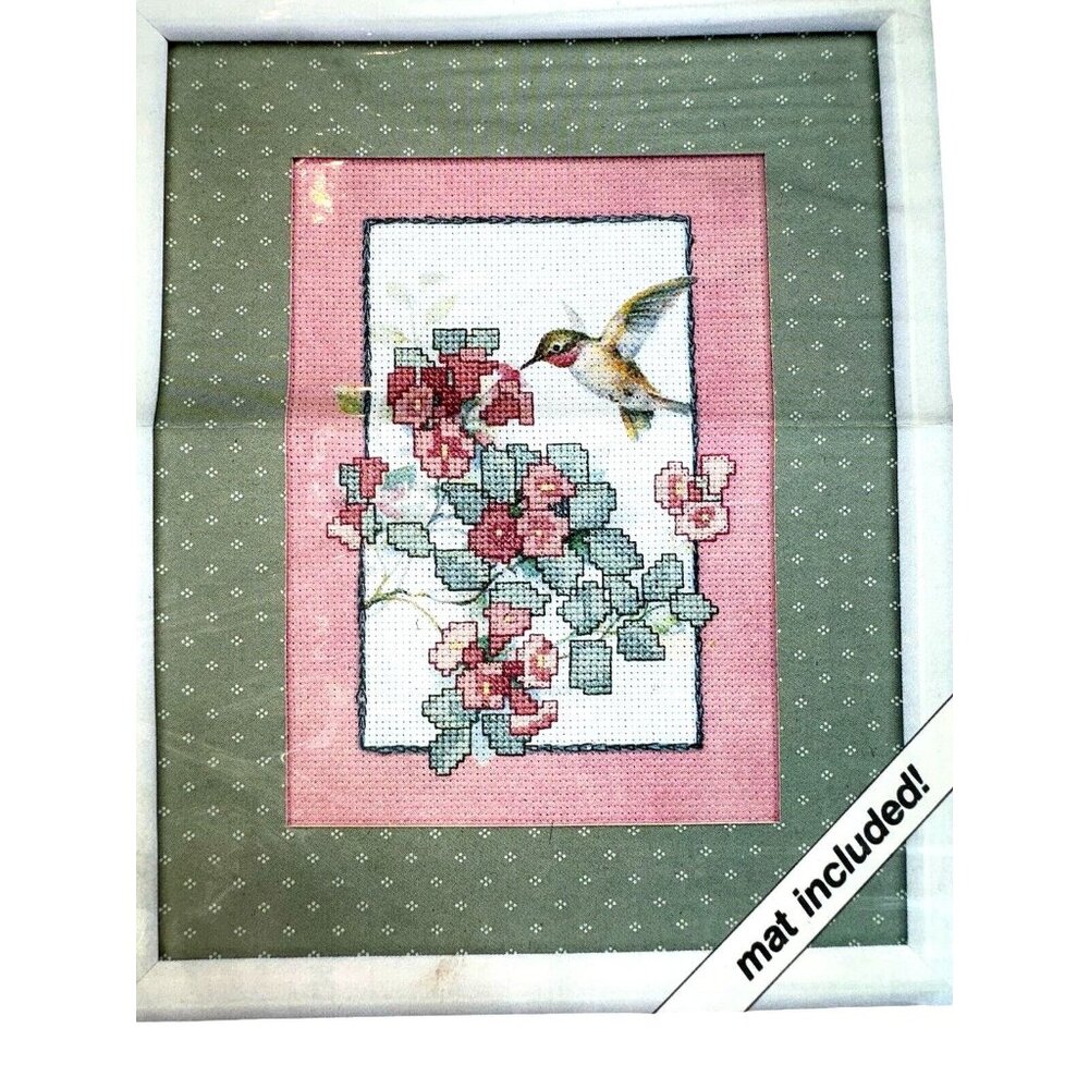 Weekenders Countless Cross Stitch Kit #02723 SNACK TIME Hummingbird w/Mat